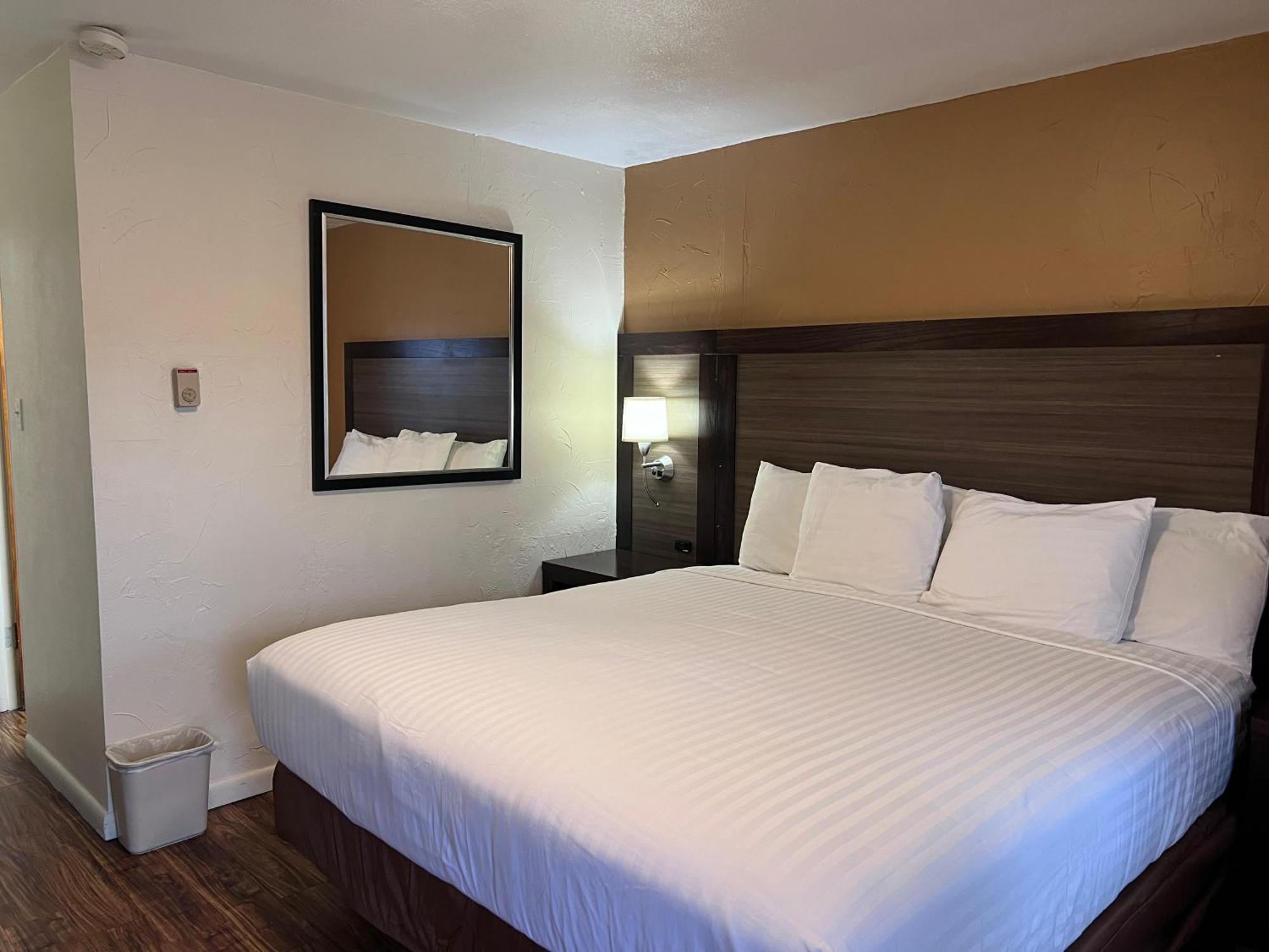 Sunrise Motor Inn Cody Ngoại thất bức ảnh