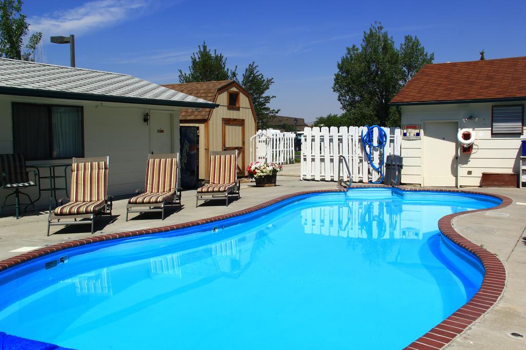 Sunrise Motor Inn Cody Ngoại thất bức ảnh