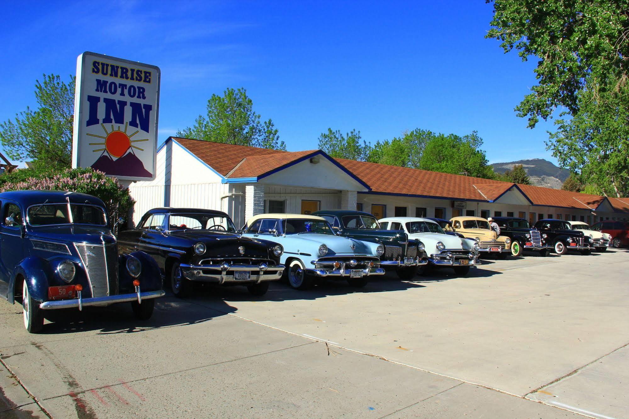 Sunrise Motor Inn Cody Ngoại thất bức ảnh